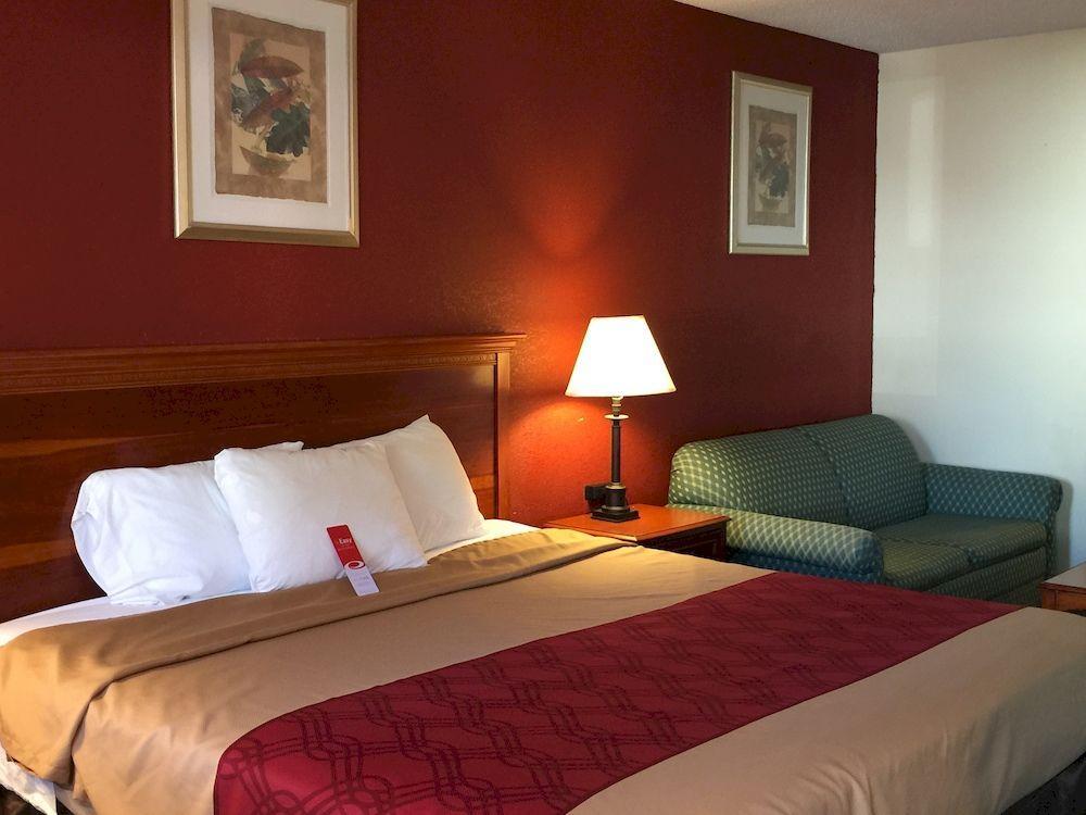 Red Carpet Inn Norwalk Zewnętrze zdjęcie