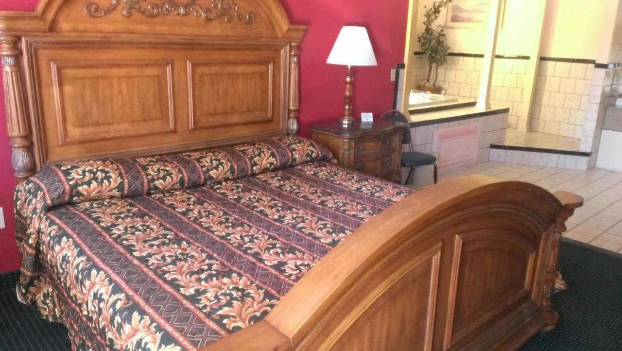 Red Carpet Inn Norwalk Zewnętrze zdjęcie